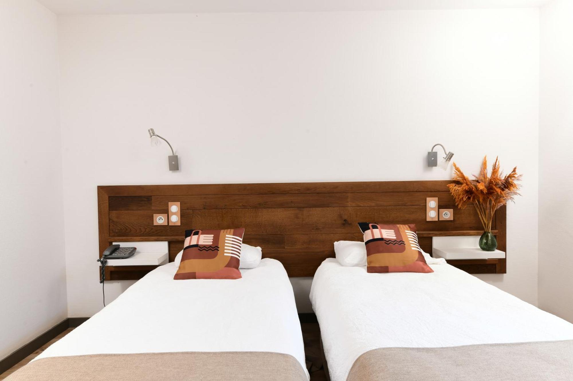 Logis Hotel Etchemaite Larrau Ngoại thất bức ảnh