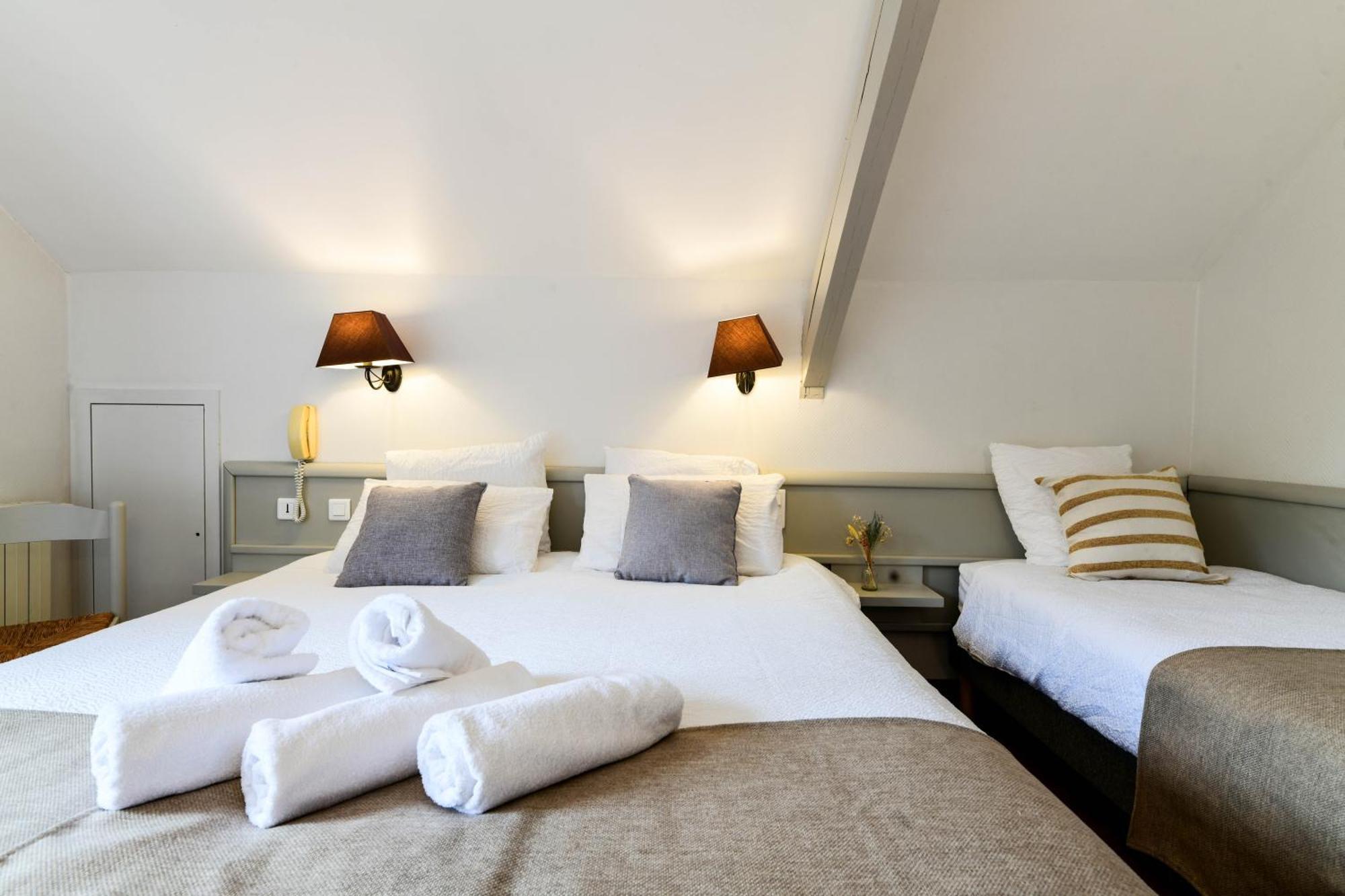 Logis Hotel Etchemaite Larrau Ngoại thất bức ảnh